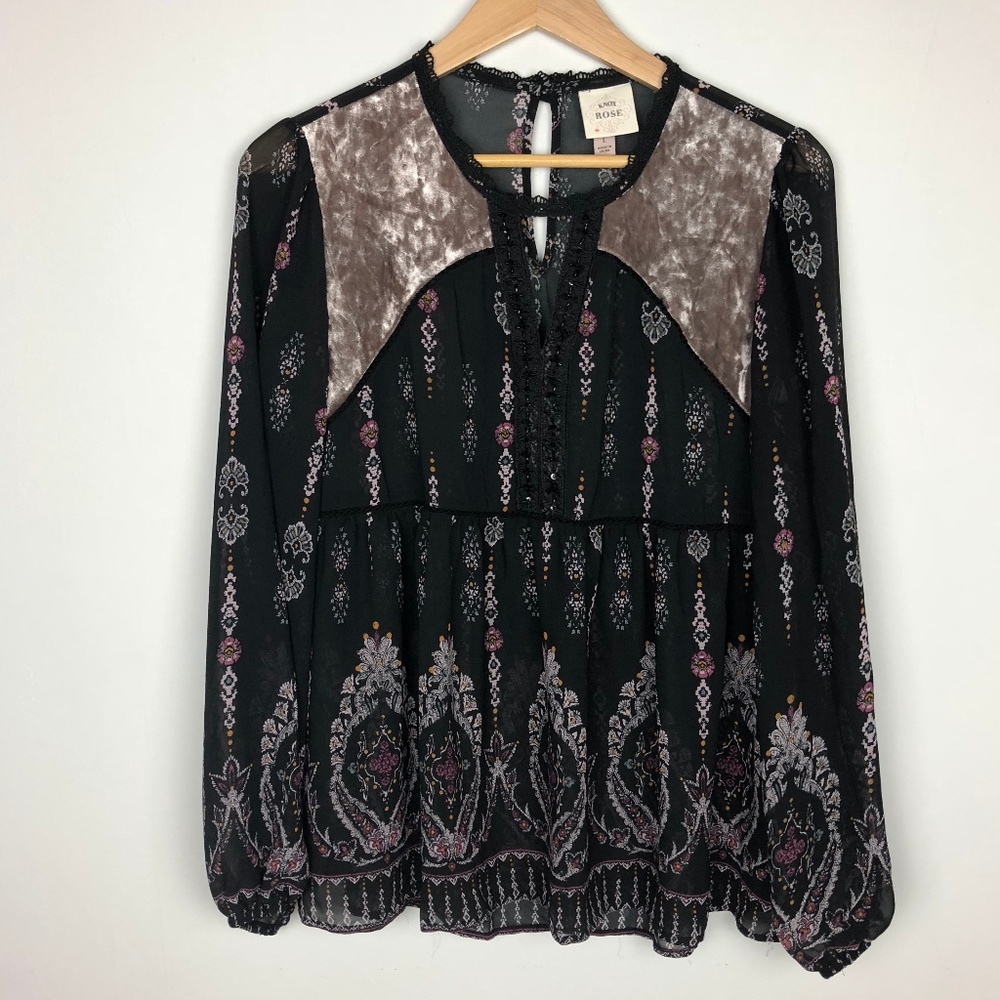 Knox Rose Black Sheer And Velvet Top Size L